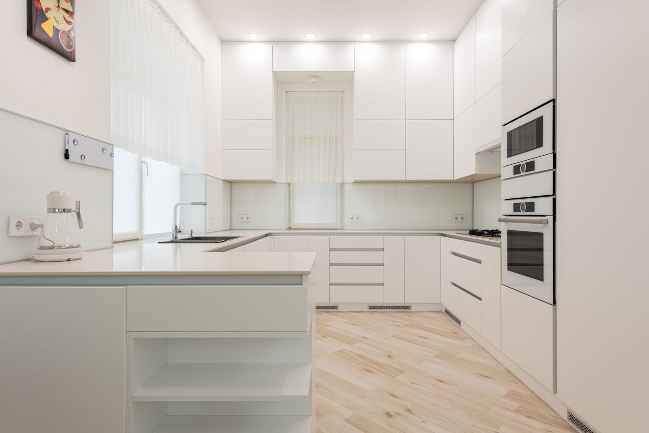 Sparkling clean kitchen